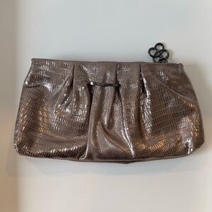 Stella & Dot La Coco Pewter Metallic Clutch